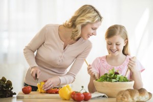 ibu-anak-salad